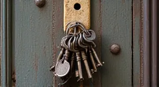 Whispers From the Vault: Documenting Forgotten Pen Makers